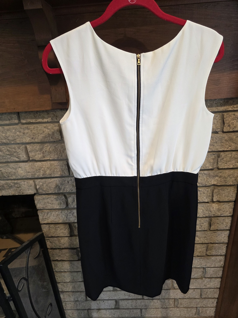 LOFT Black And White Dress - Picture 4 of 5